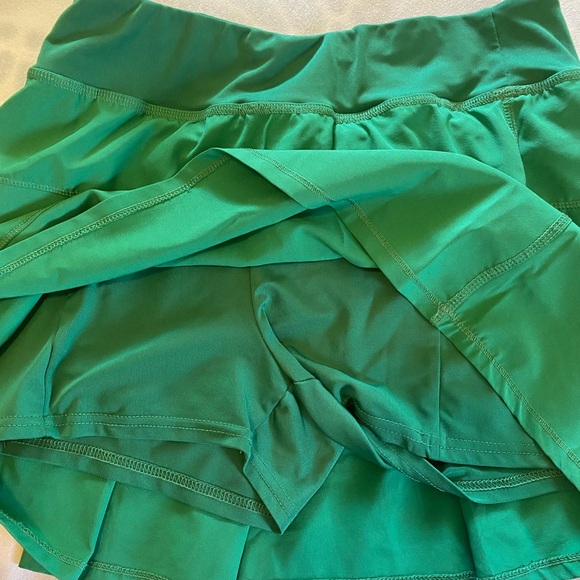 Tennis Skirt - Picture 2 of 3